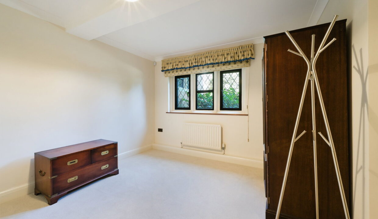 BONALY-HOUSE_-4-_1__1783679599385