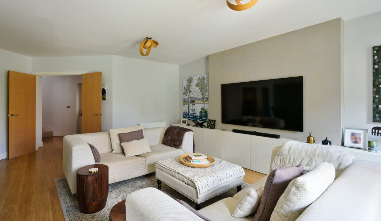 EDENBROOK-PLACE_-11-EXTRA-6_1788360362891