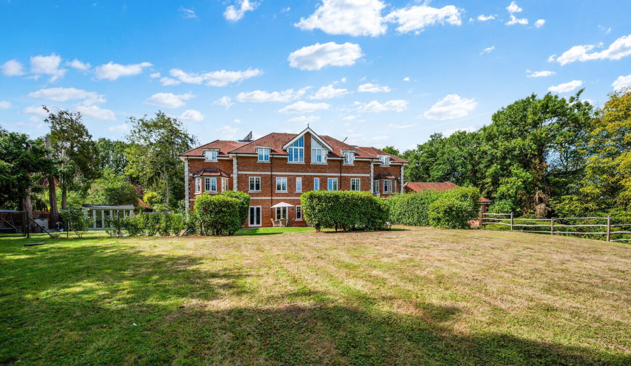 EDENBROOK-PLACE_-11-_19__1788354770225