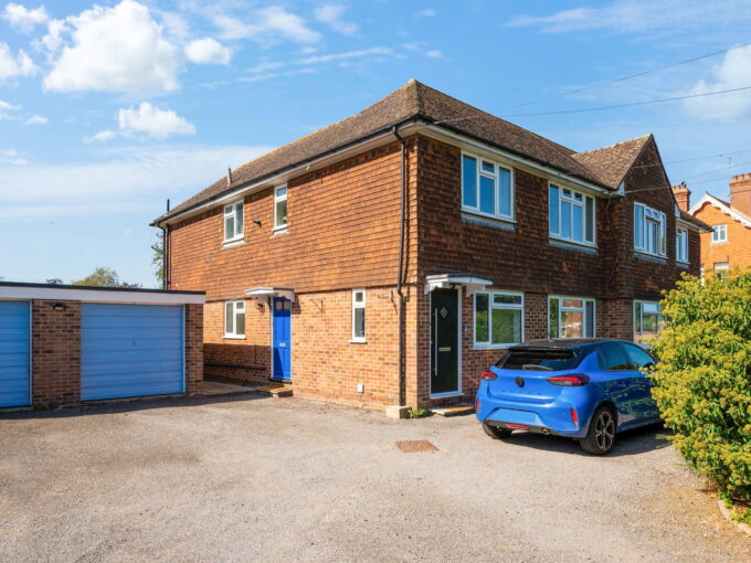 Mount Pleasant Road, Lingfield, RH7 6BH