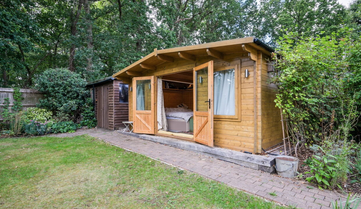 STAPLEHURST-ROAD-_13__1789051787647