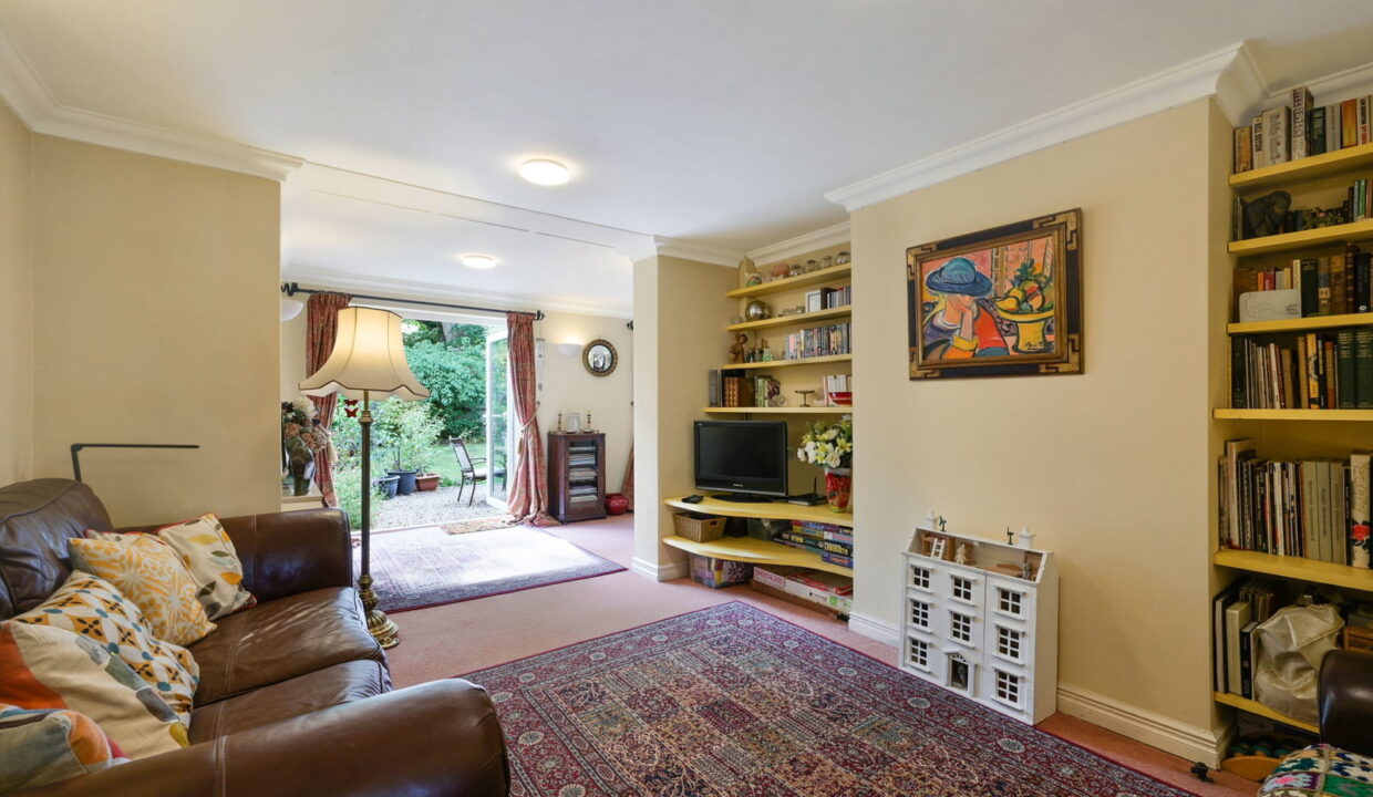 STAPLEHURST-ROAD-_1__1789051738519