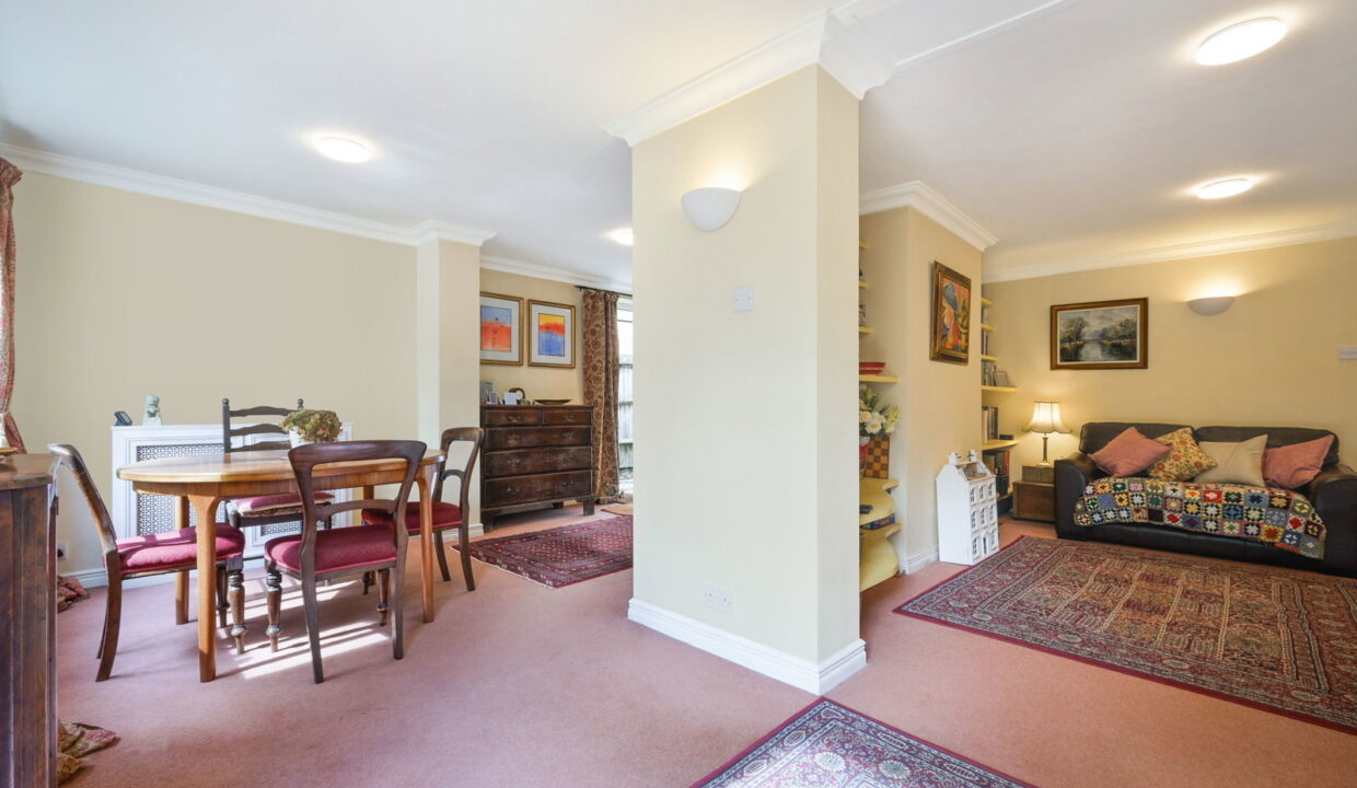 STAPLEHURST-ROAD-_2__1789051738512