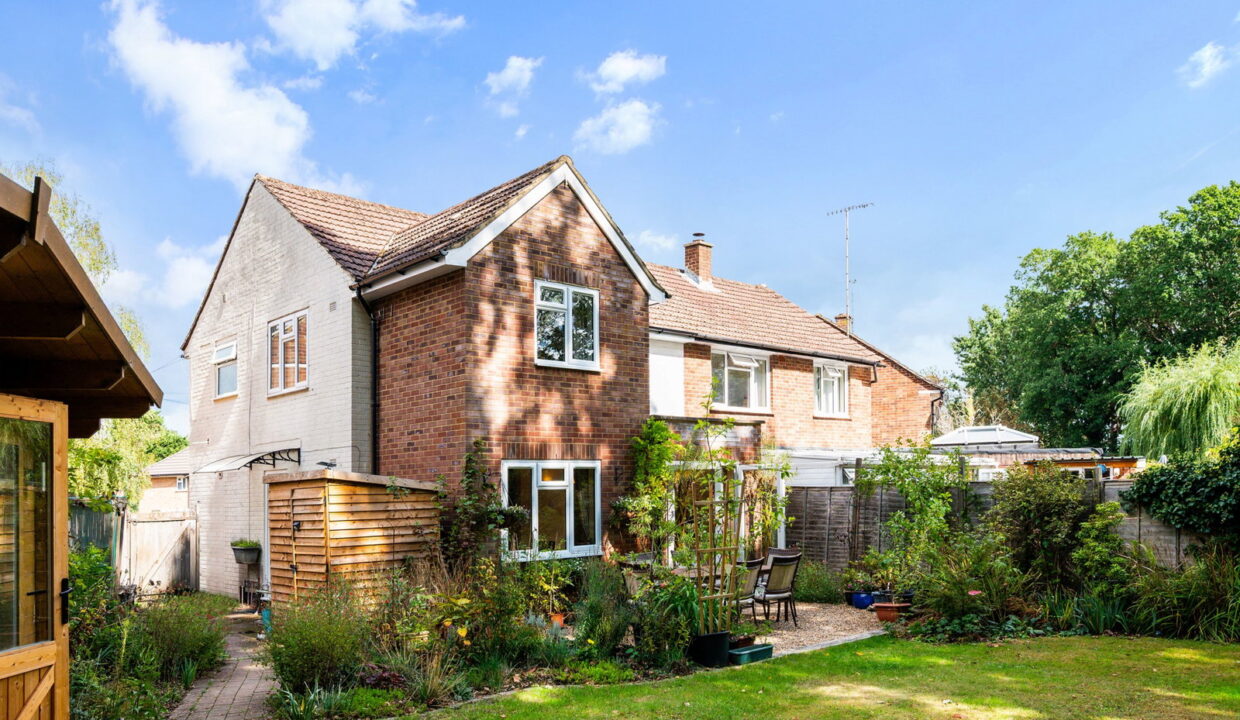 STAPLEHURST-ROAD-_9__1789051764123