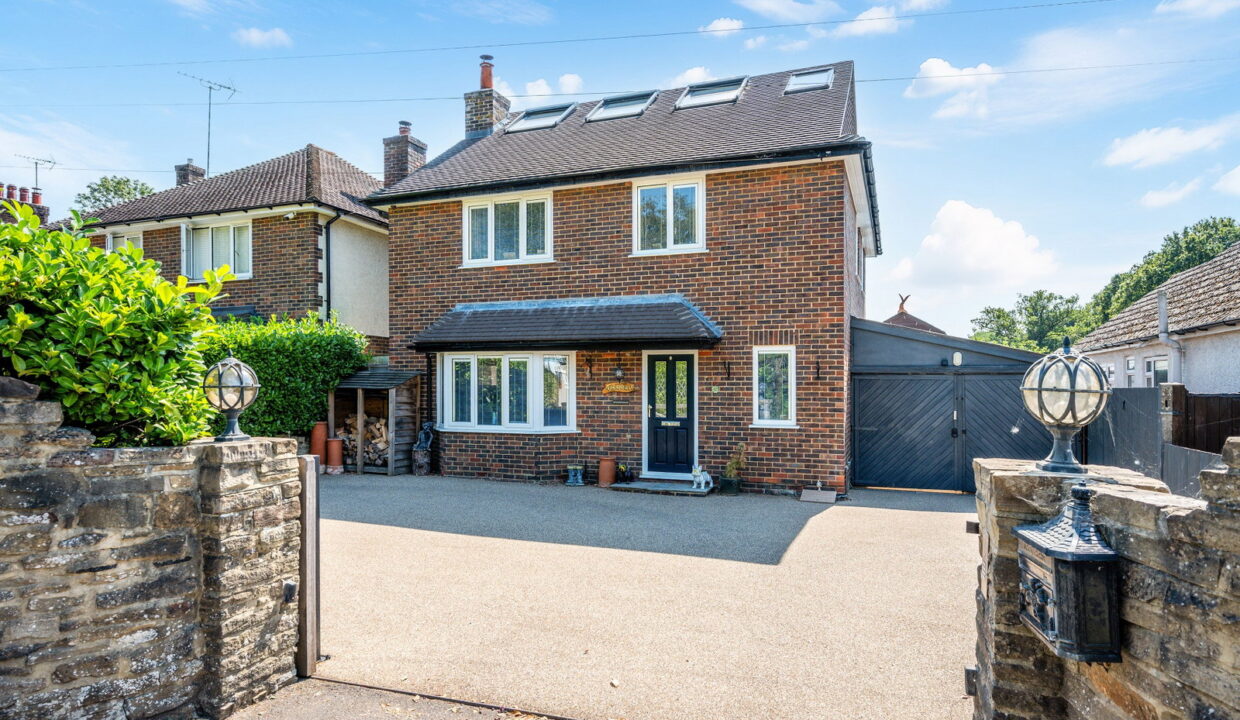THORNFIELD-_24__1787072072679