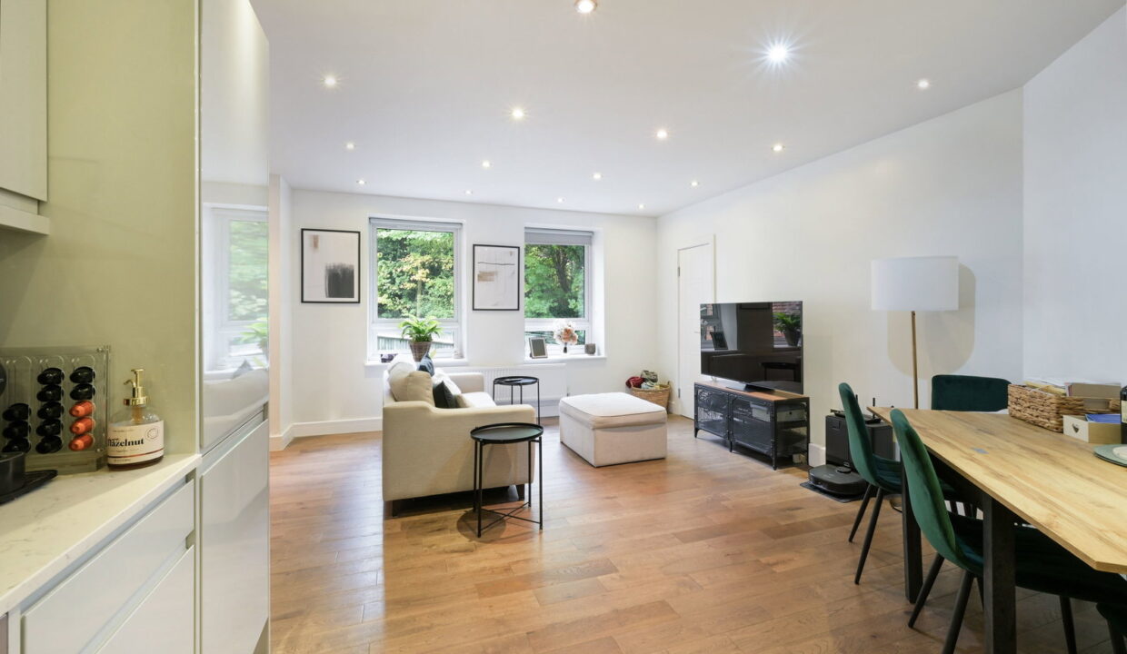 LANGLEY-HOUSE-_10__1791798794848