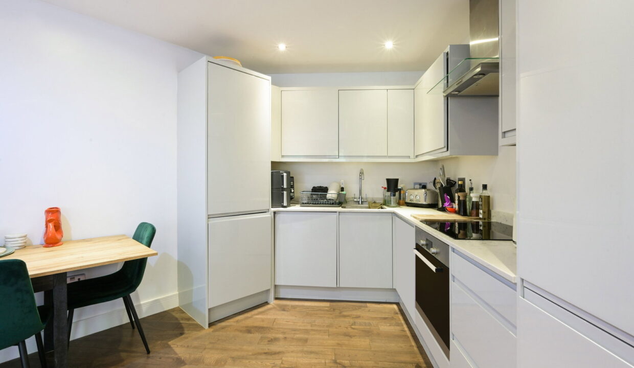 LANGLEY-HOUSE-_9__1791798794842
